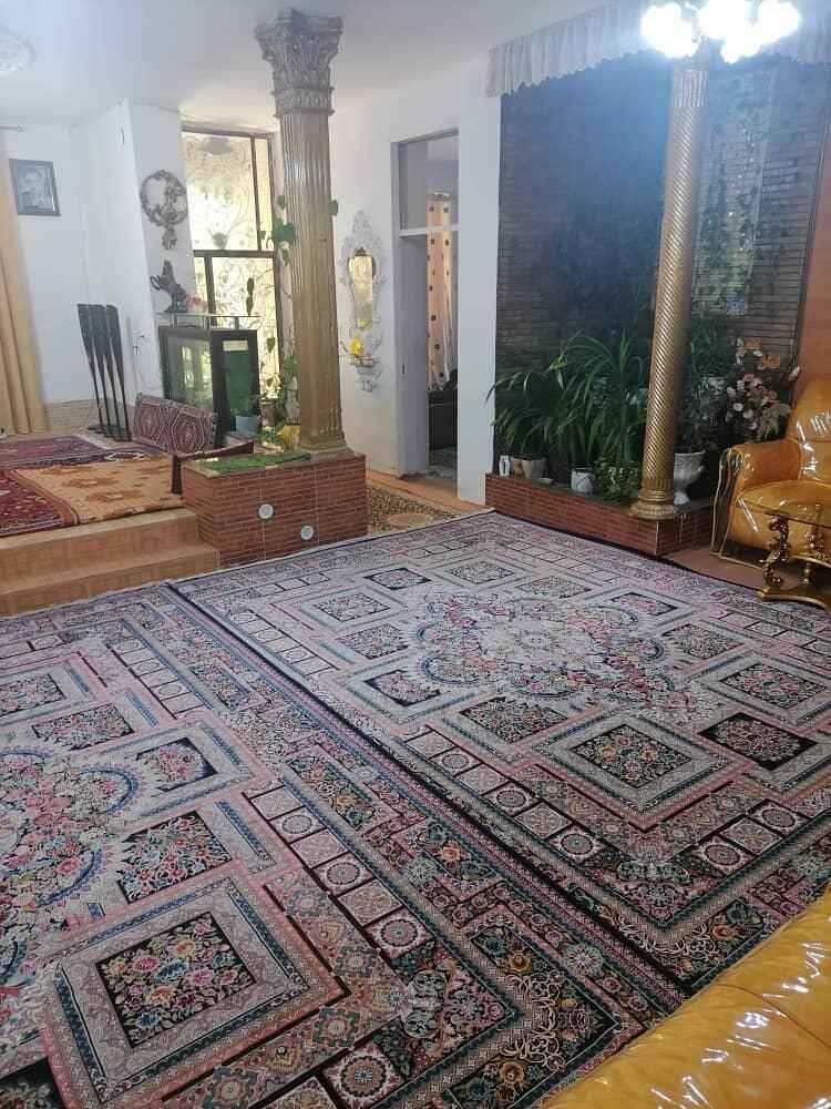 09f5dfcb-31fd-46e1-a7d1-ac8eb949b993