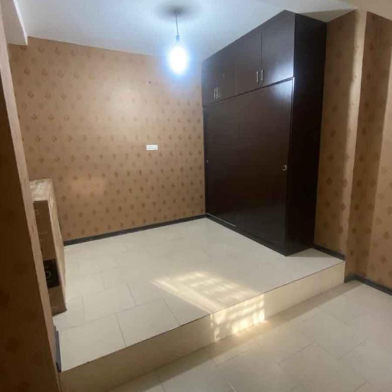 آپارتمان 120 متری 3 خواب در فرهنگشهر با حیاط اختصاصی