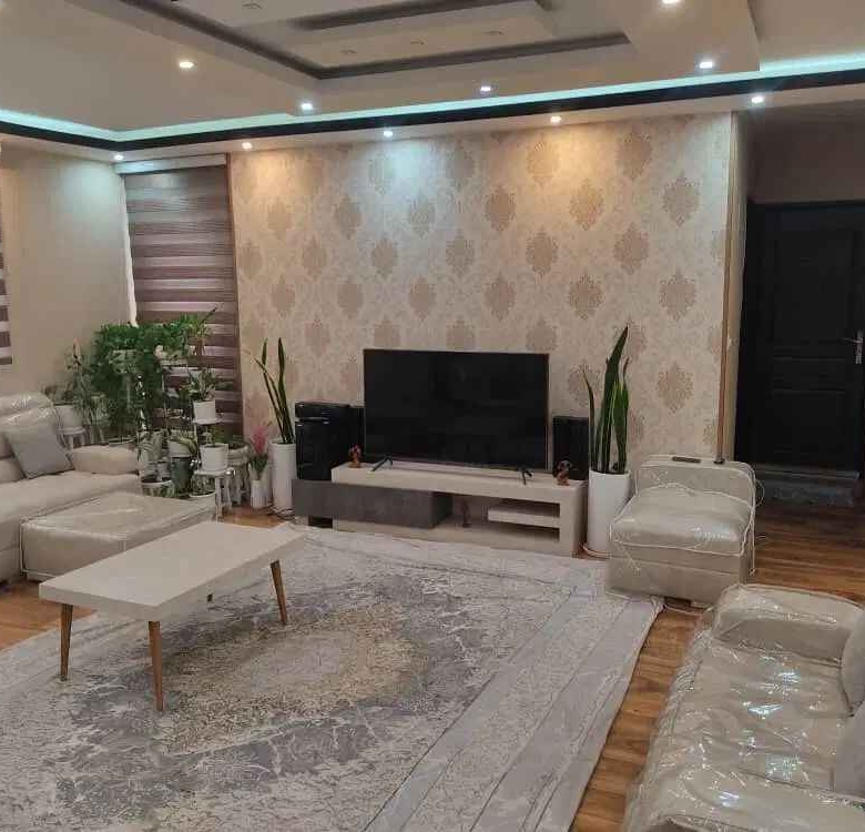 اجاره آپارتمان 177 متری 3 خوابه کوی وحدت