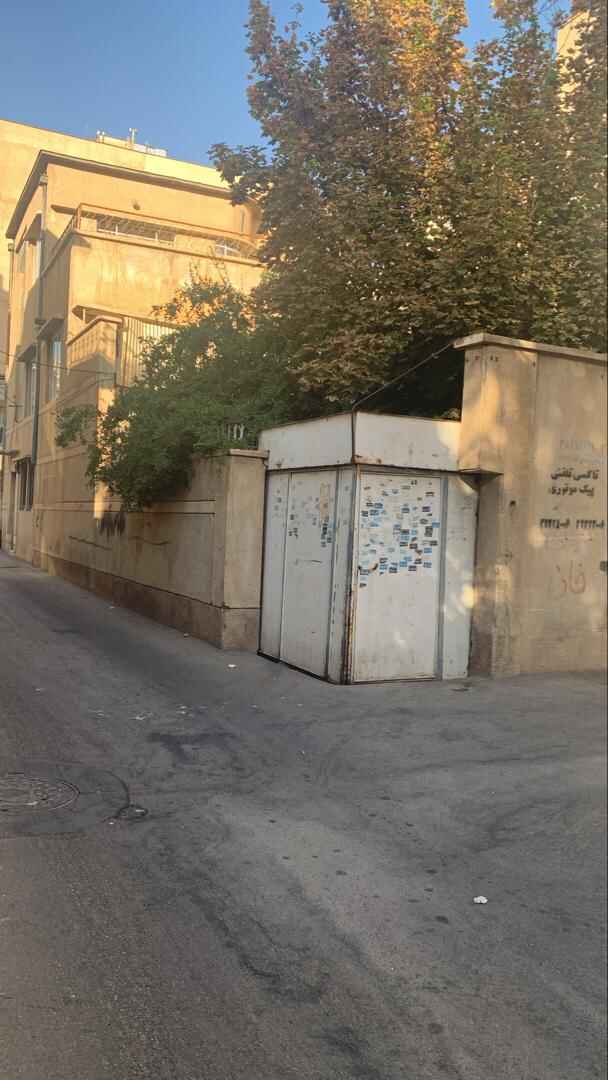 9822A794-12F2-4B41-A2C6-70D6EE377B96