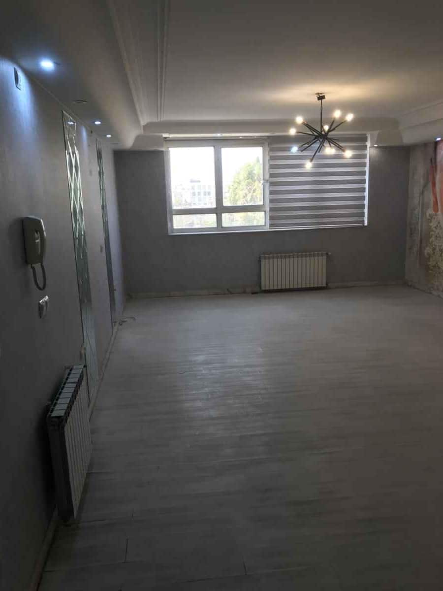 1AEFDEF5-3B5F-4DC3-82B9-4C5B13B2237D