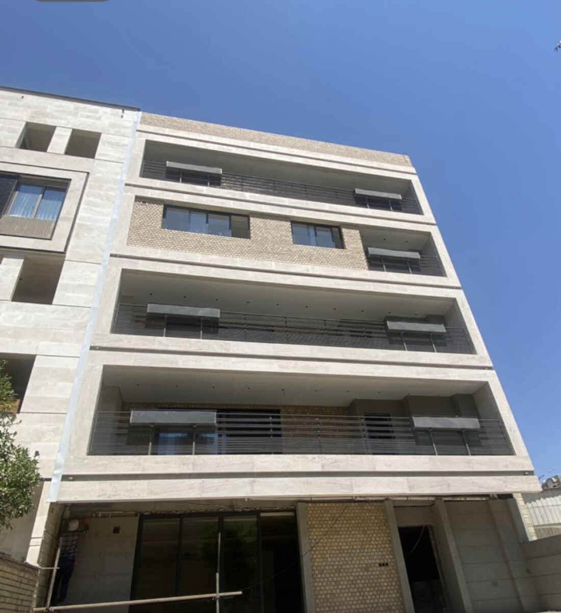 C07727E4-B155-421E-BF4F-274EEA499B7D