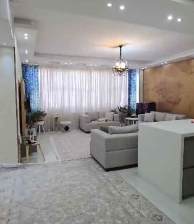 اپارتمان 125 متری دو خوابه در مطهری شمالی