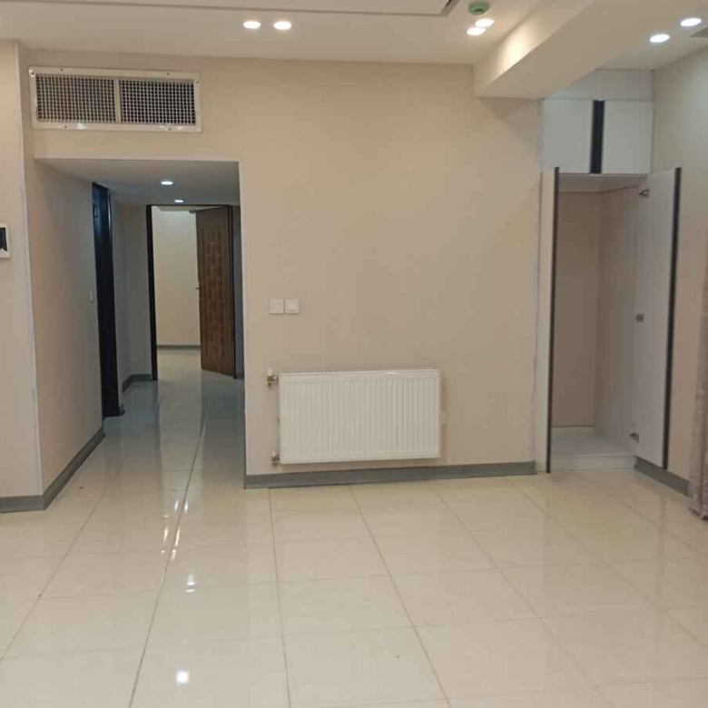 آپارتمان2خوابه در بهترین منطقه بلوار گلستان