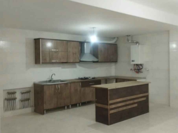 خانه ویلایی 3 خواب 130 متری تک واحدی شهرک گویم