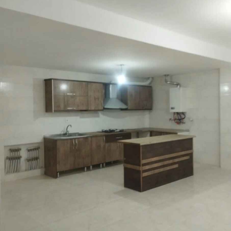 خانه ویلایی 3 خواب 130 متری تک واحدی شهرک گویم