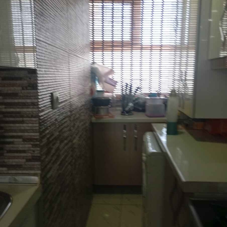آپارتمان 2 خوابه تک واحدی خیابان راهنمایی