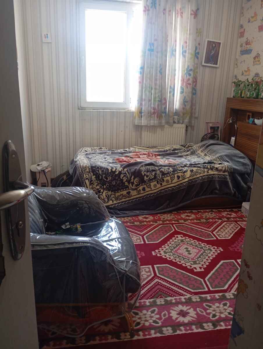 آپارتمان 2 خوابه تک واحدی خیابان راهنمایی