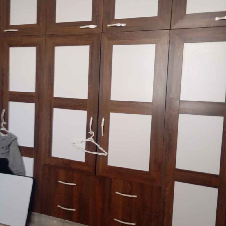 آپارتمان 2 خوابه تک واحدی خیابان راهنمایی