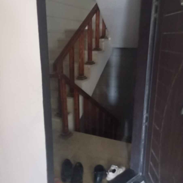 آپارتمان 2 خوابه تک واحدی خیابان راهنمایی