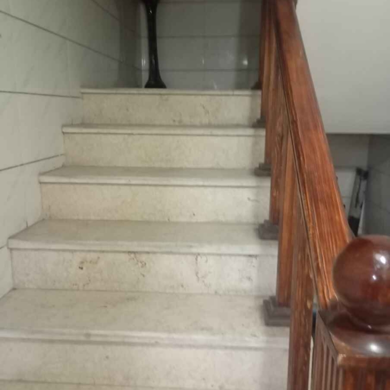 آپارتمان 2 خوابه تک واحدی خیابان راهنمایی