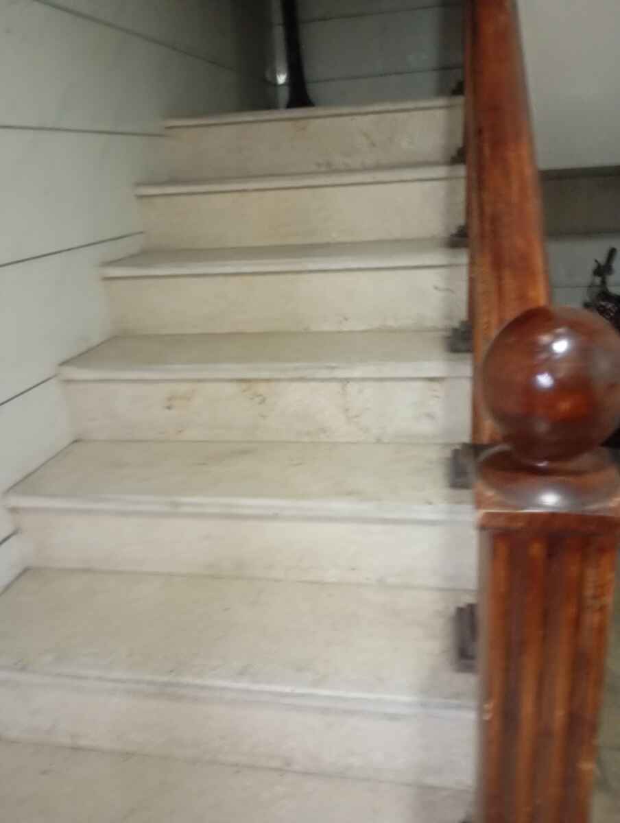 آپارتمان 2 خوابه تک واحدی خیابان راهنمایی