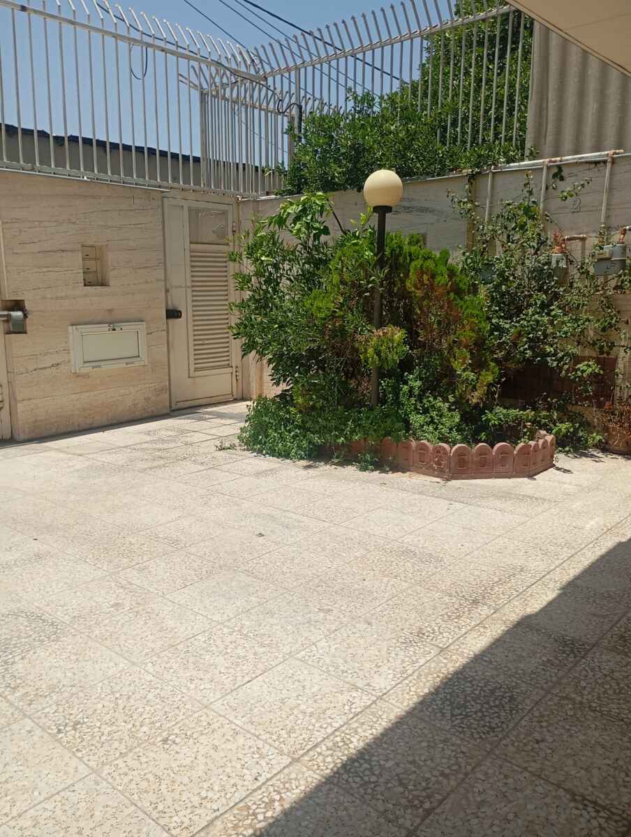 آپارتمان 2 خوابه تک واحدی خیابان راهنمایی
