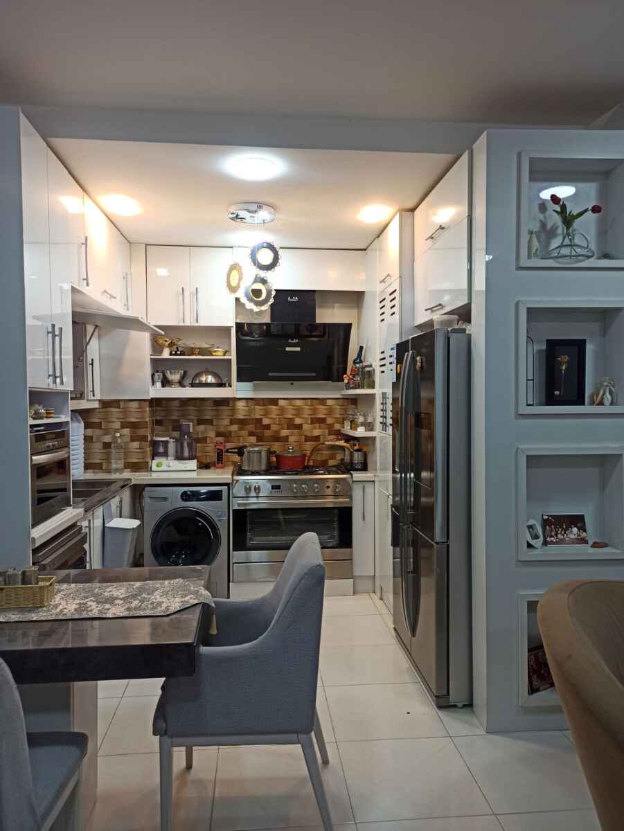 آپارتمان 2 خواب 100متر بلوار نصر