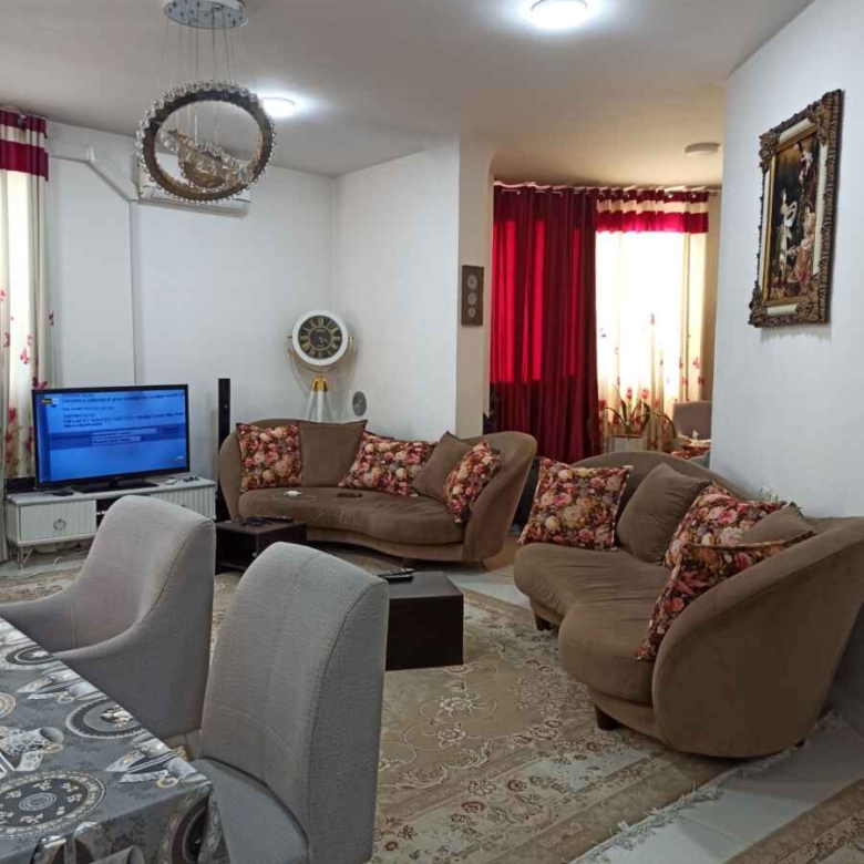 آپارتمان 2 خواب 100متر بلوار نصر