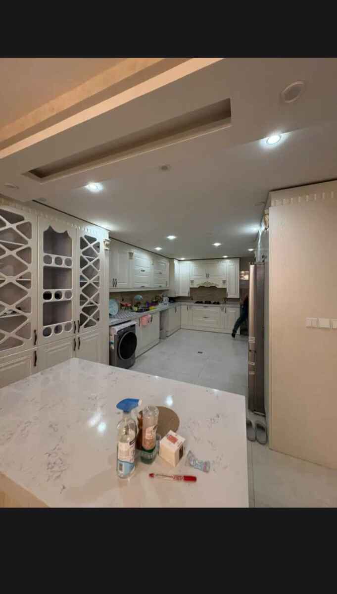 اپارتمان 3خواب 220 متری کسایی
