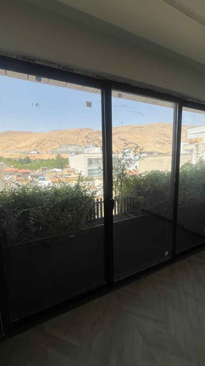 آپارتمان 210 متری سه خواب فول هوشمند ویو باغ