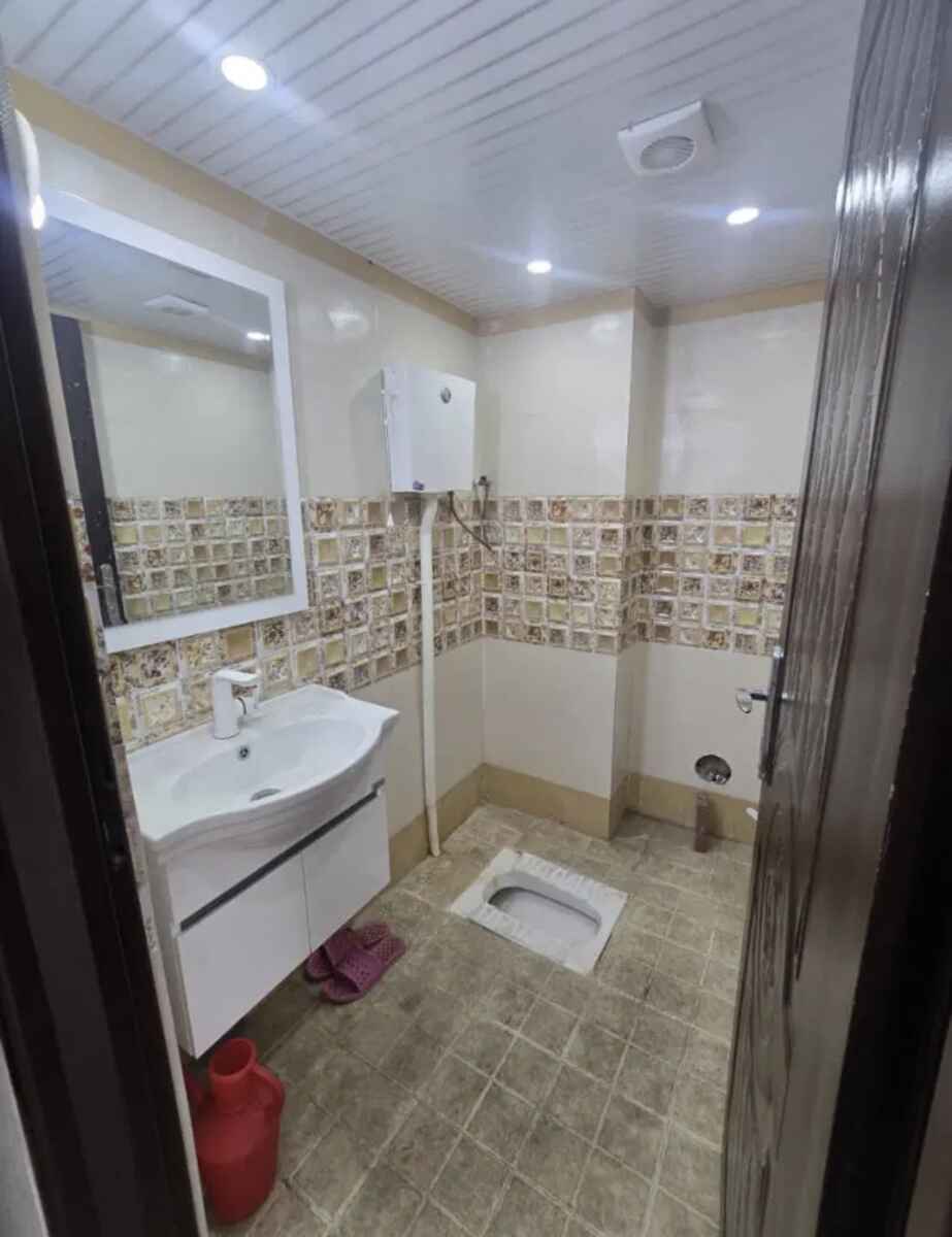 آپارتمان 160 متری 3 خوابه مستردار باهنرشمالی / فراز