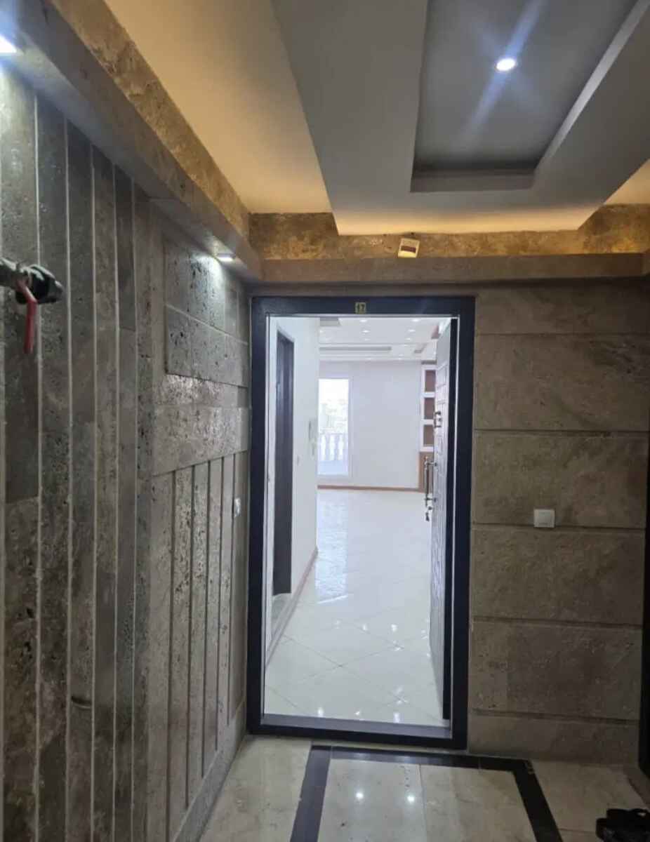 آپارتمان 160 متری 3 خوابه مستردار باهنرشمالی / فراز