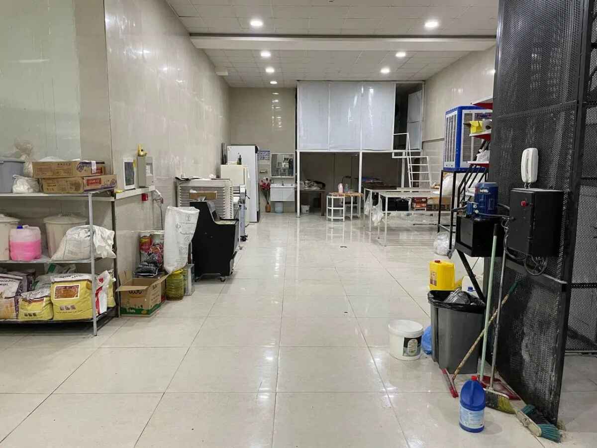 فروش واحد تجاری 195 متری گلدشت معالی اباد