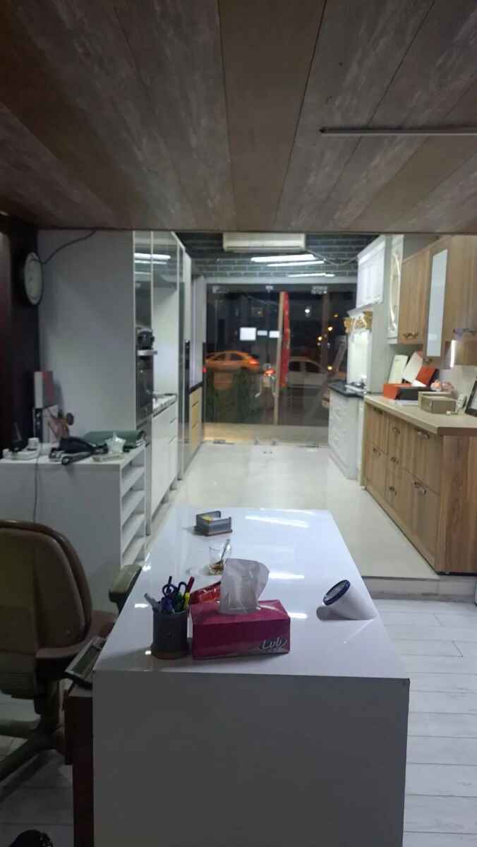واحد تجاری بلوار میرزای شیرازی