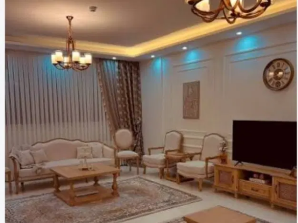 فروش ویلایی دو طبقه 3 خواب 2 خواب 300 متری دکترحسابی