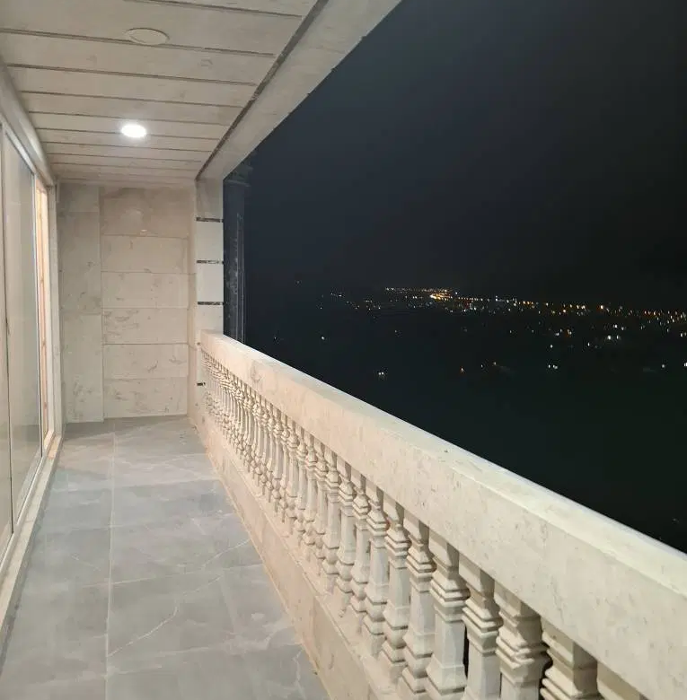 167متر 2 خواب سالن بزرگ دلباز شهرک ارین