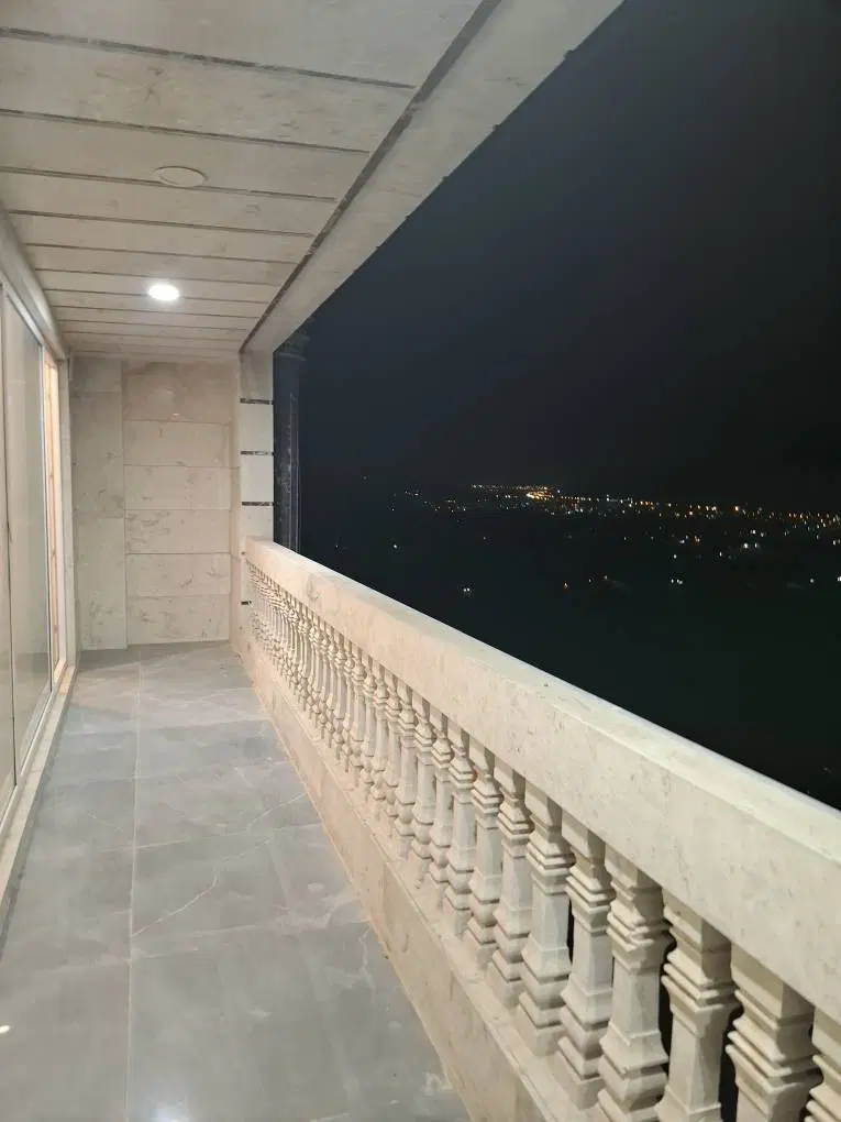 167متر 2 خواب سالن بزرگ دلباز شهرک ارین