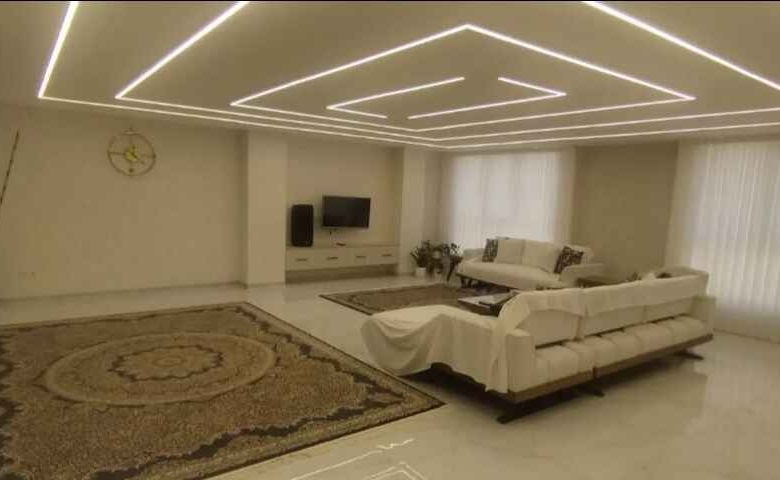 اپارتمان 145 متر 3خواب امام خمینی 19